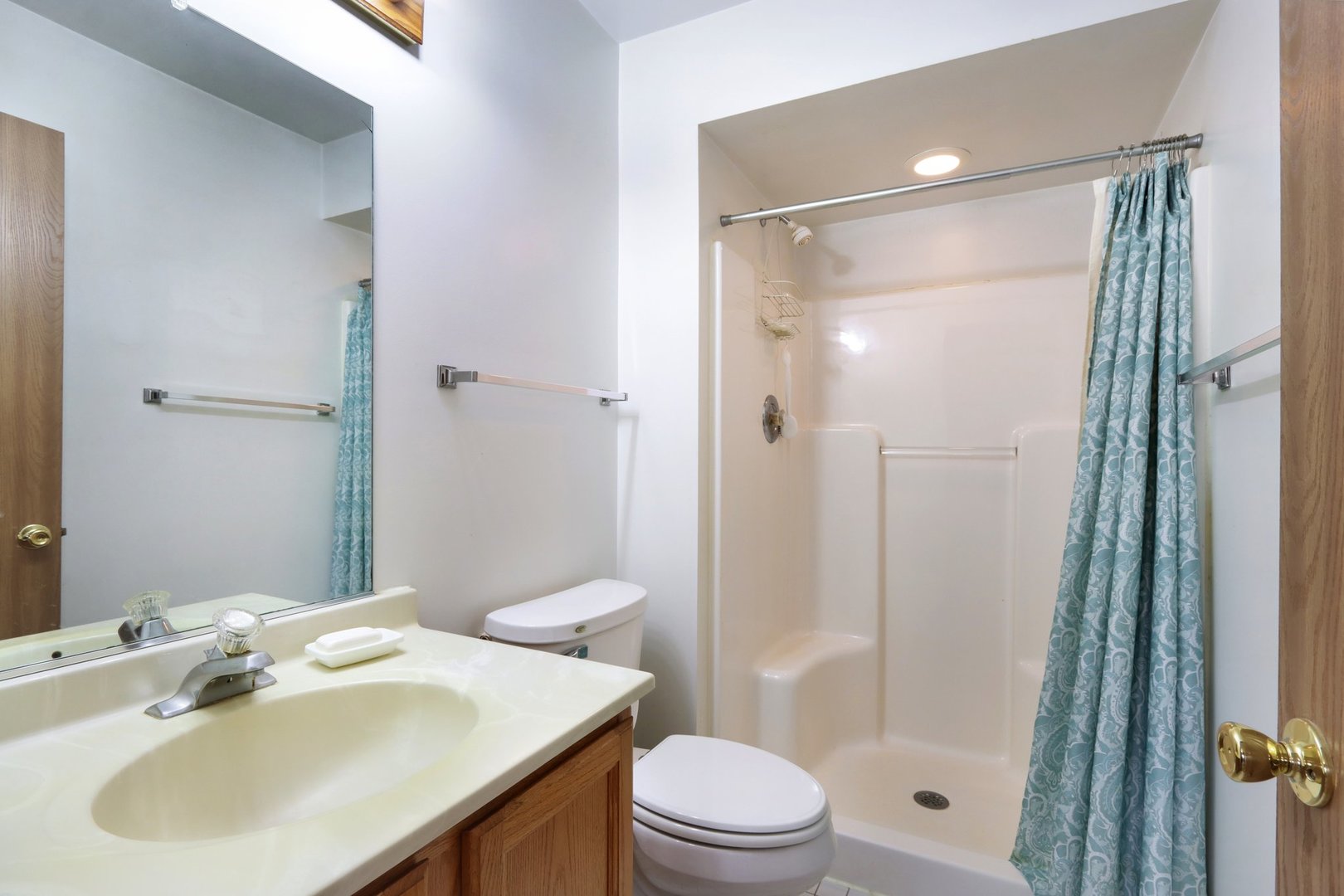 3004 Still Hill Drive, McHenry, IL 60050