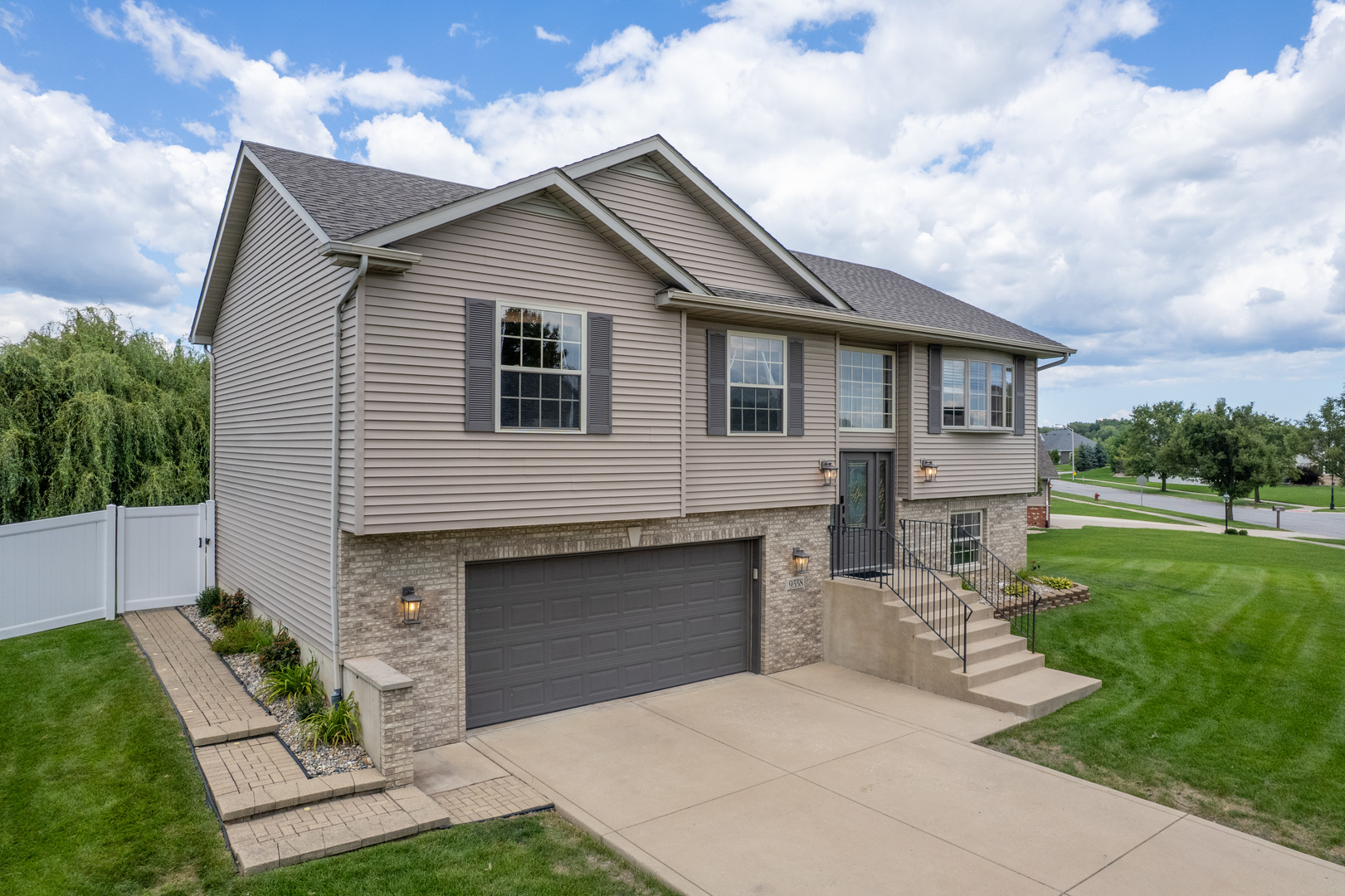 9558 Grasselli Avenue, St. John, IN 46373