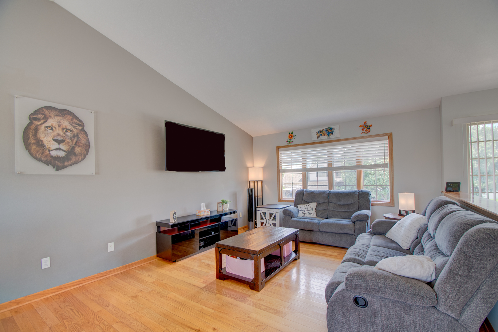 9558 Grasselli Avenue, St. John, IN 46373