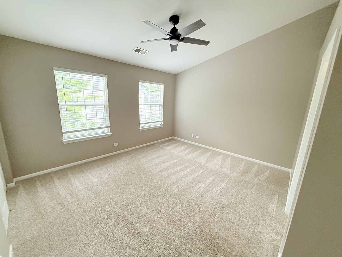 308 Glen Leven Court #308, Schaumburg, IL 60194