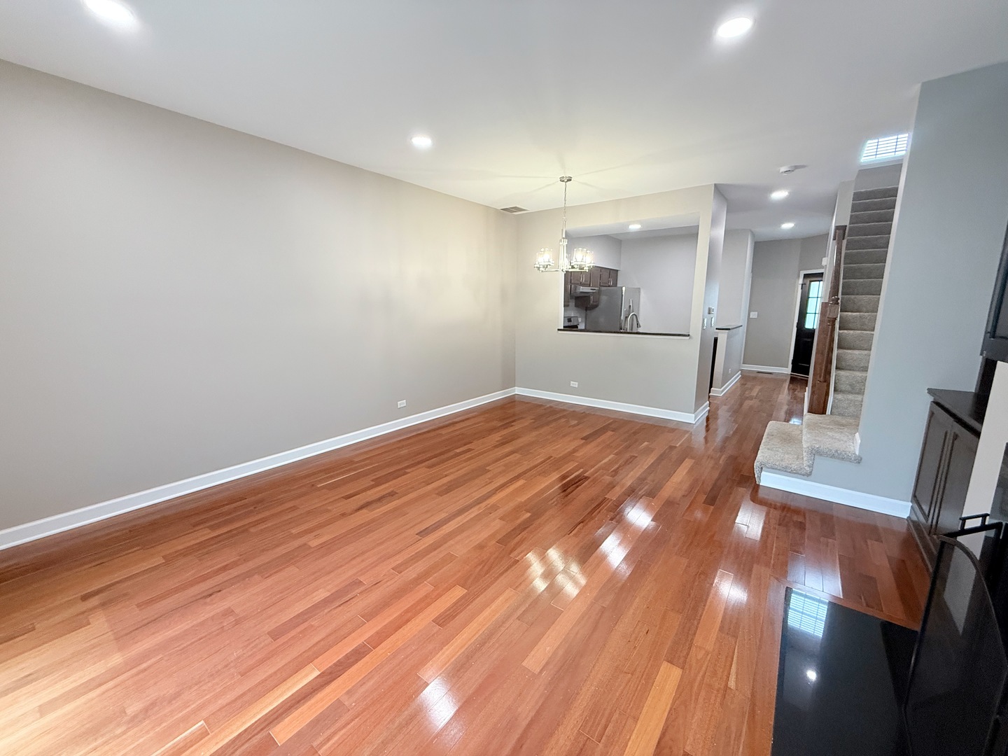 308 Glen Leven Court #308, Schaumburg, IL 60194