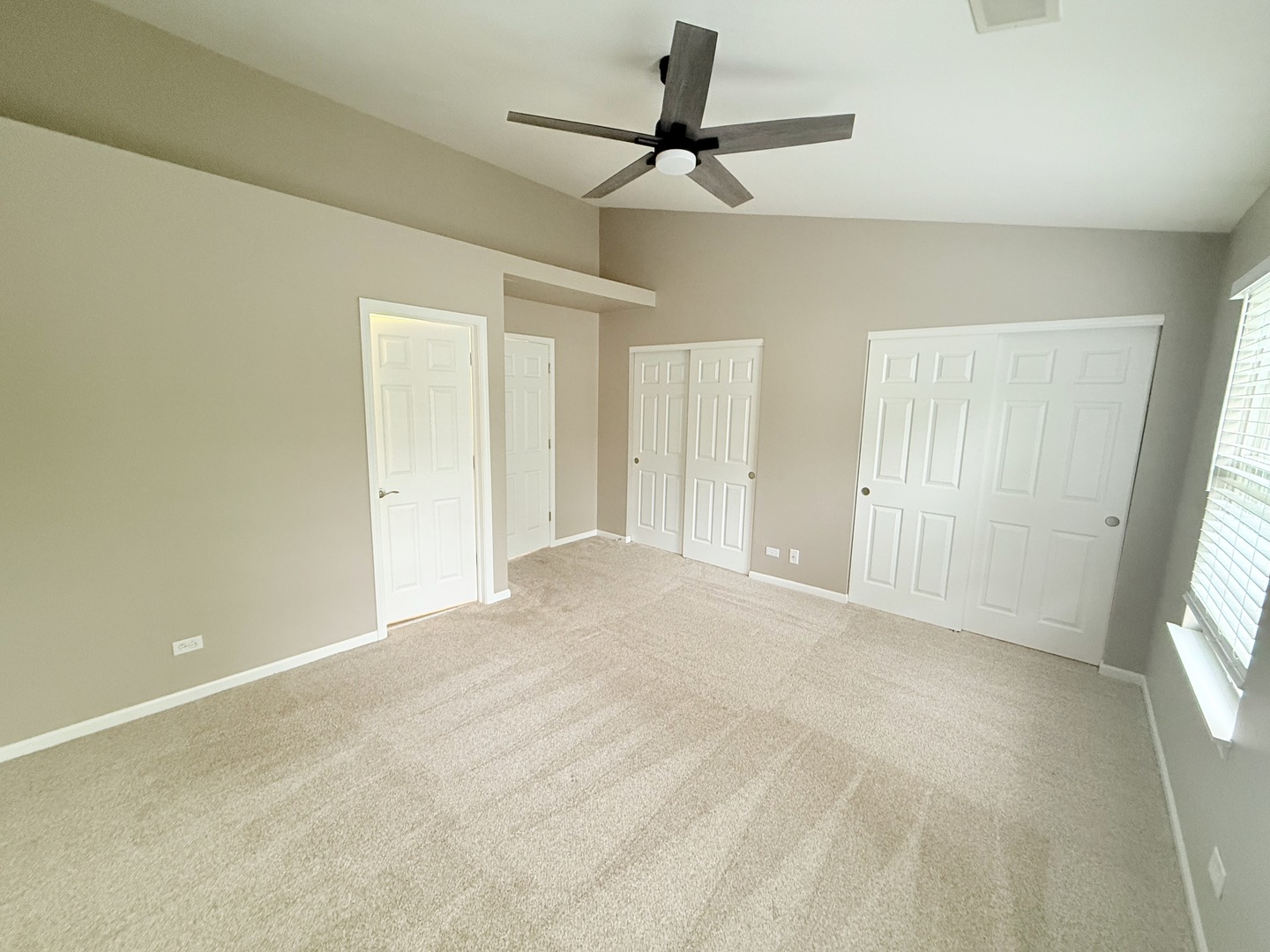308 Glen Leven Court #308, Schaumburg, IL 60194