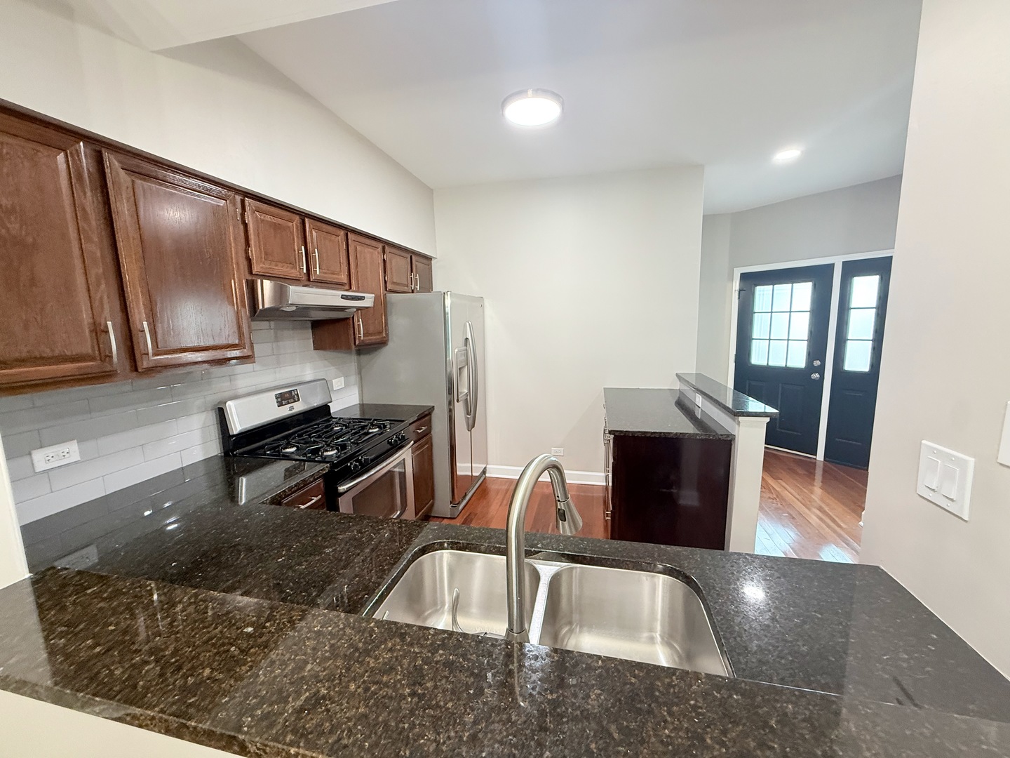 308 Glen Leven Court #308, Schaumburg, IL 60194