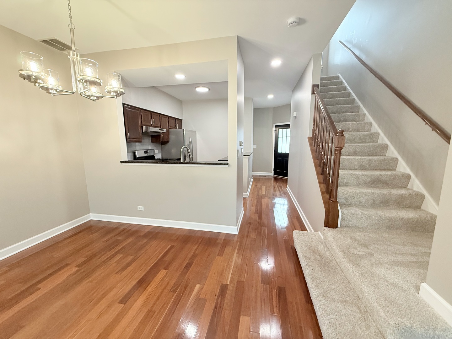 308 Glen Leven Court #308, Schaumburg, IL 60194