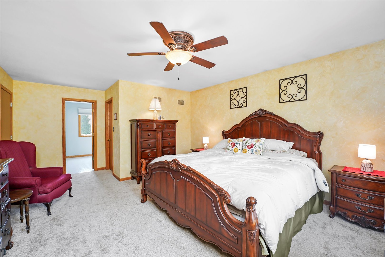 16620 Pear Avenue, Orland Park, IL 60467