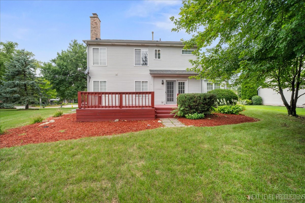 360 Thomas Drive, West Chicago, IL 60185