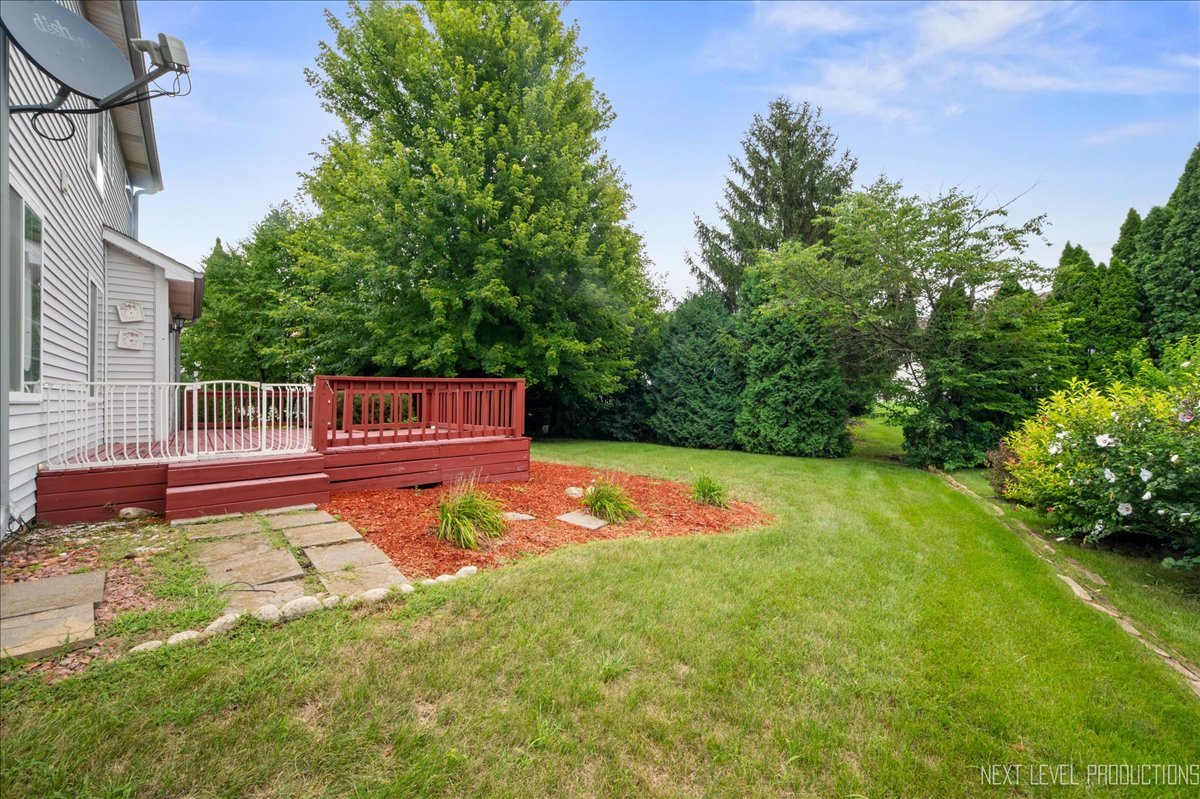 360 Thomas Drive, West Chicago, IL 60185
