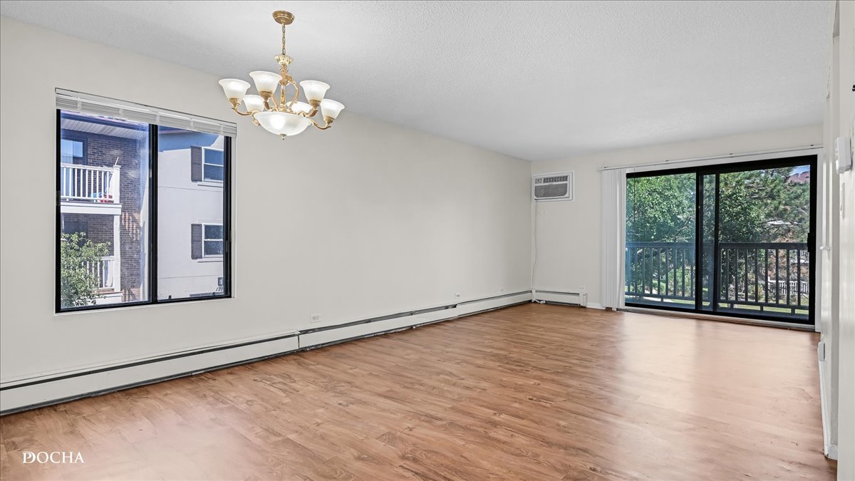 133 Gregory Street #12, Aurora, IL 60504