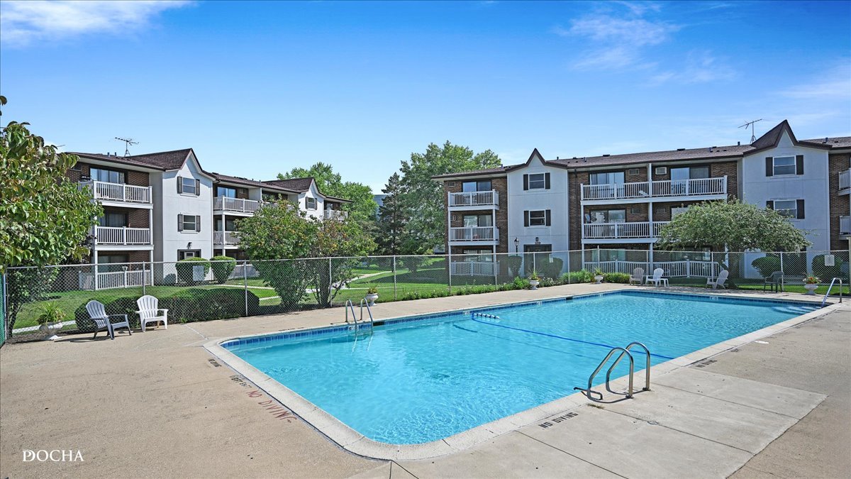 133 Gregory Street #12, Aurora, IL 60504