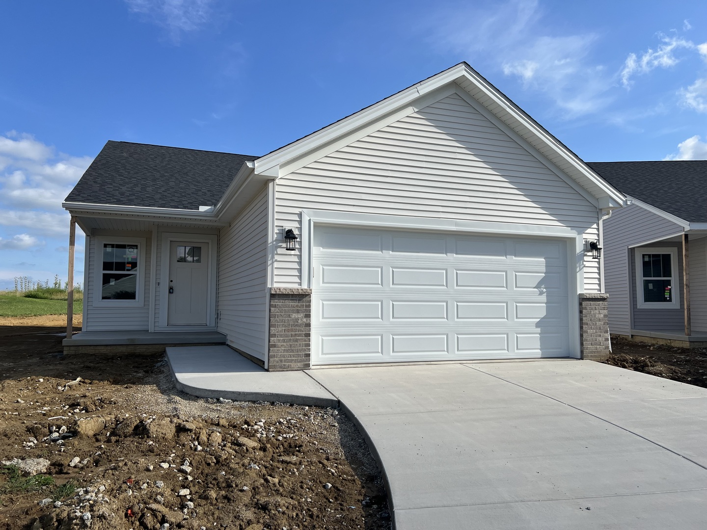 12 Eric Court, Bloomington, IL 61705