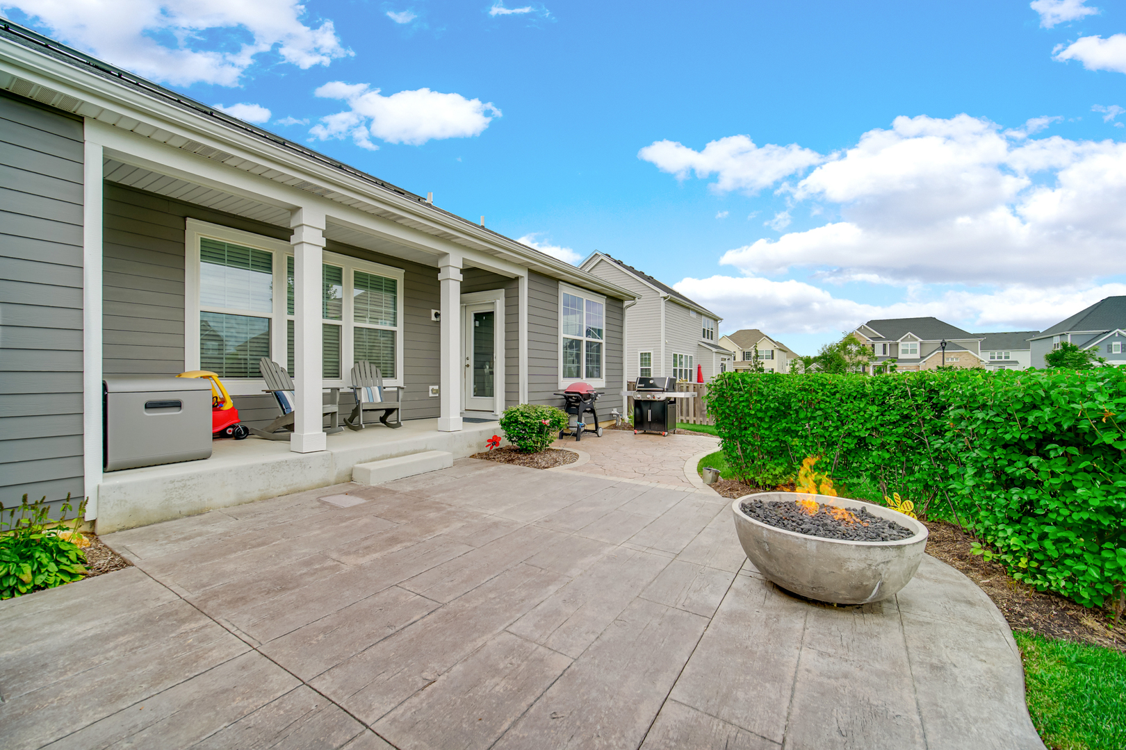 3615 Eldorado Road, Elgin, IL 60124