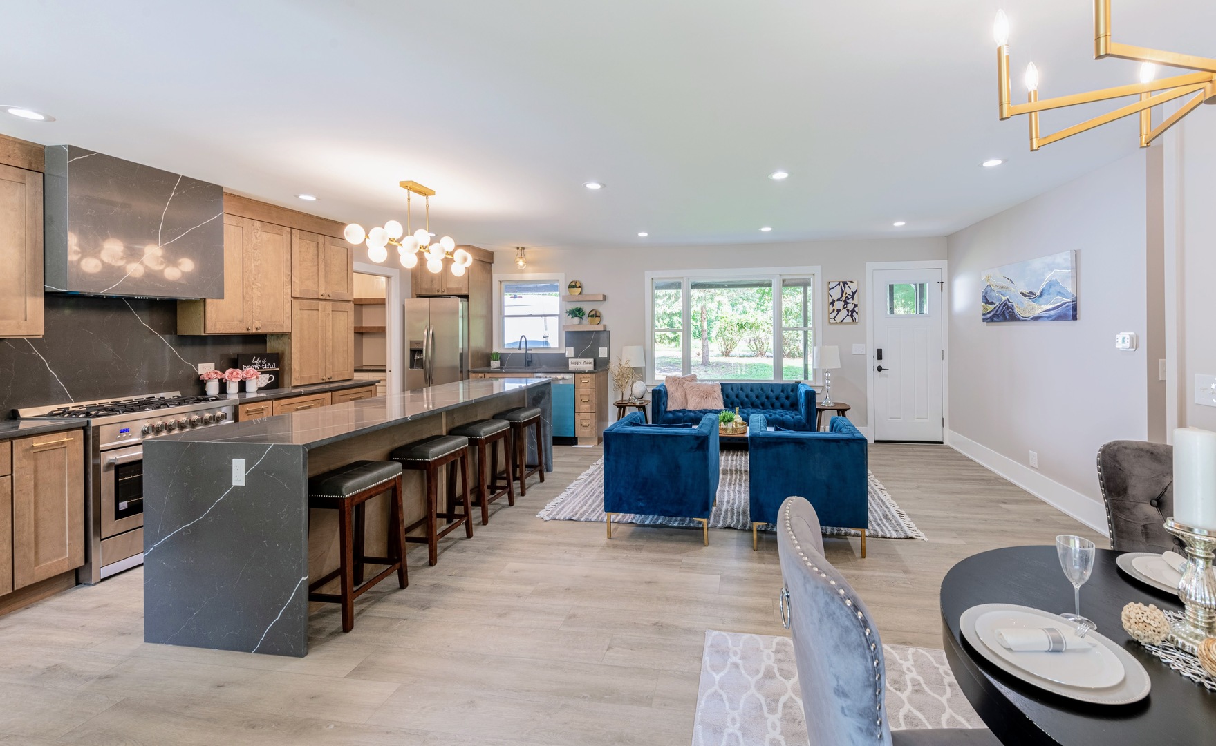 37W985 Binnie Road, Dundee, IL 60118