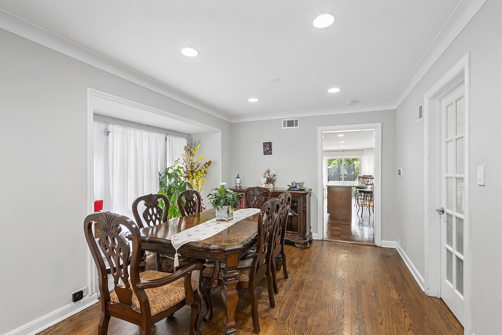 1515 Monroe Avenue, River Forest, IL 60305