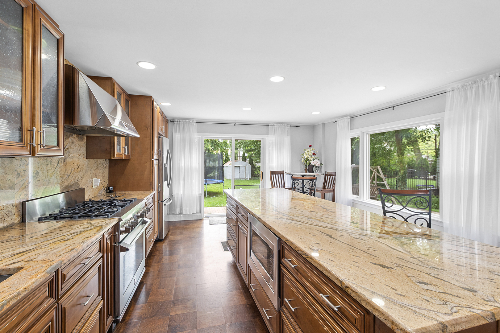 1515 Monroe Avenue, River Forest, IL 60305