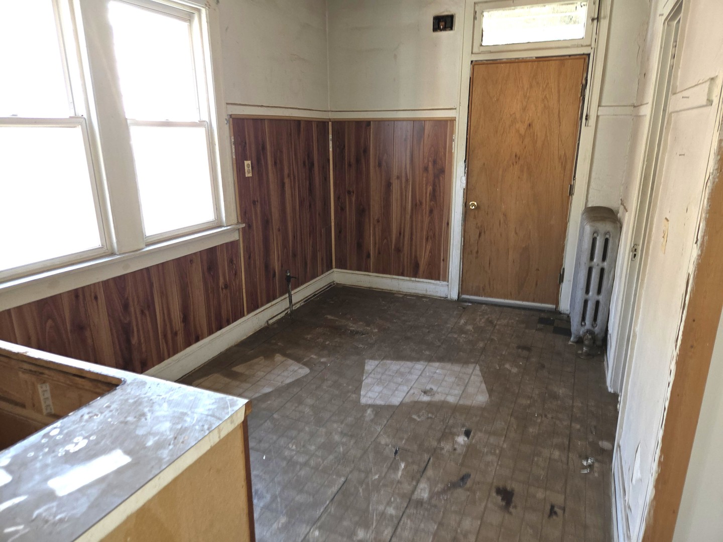 7431 S Dante Avenue, Chicago, IL 60619