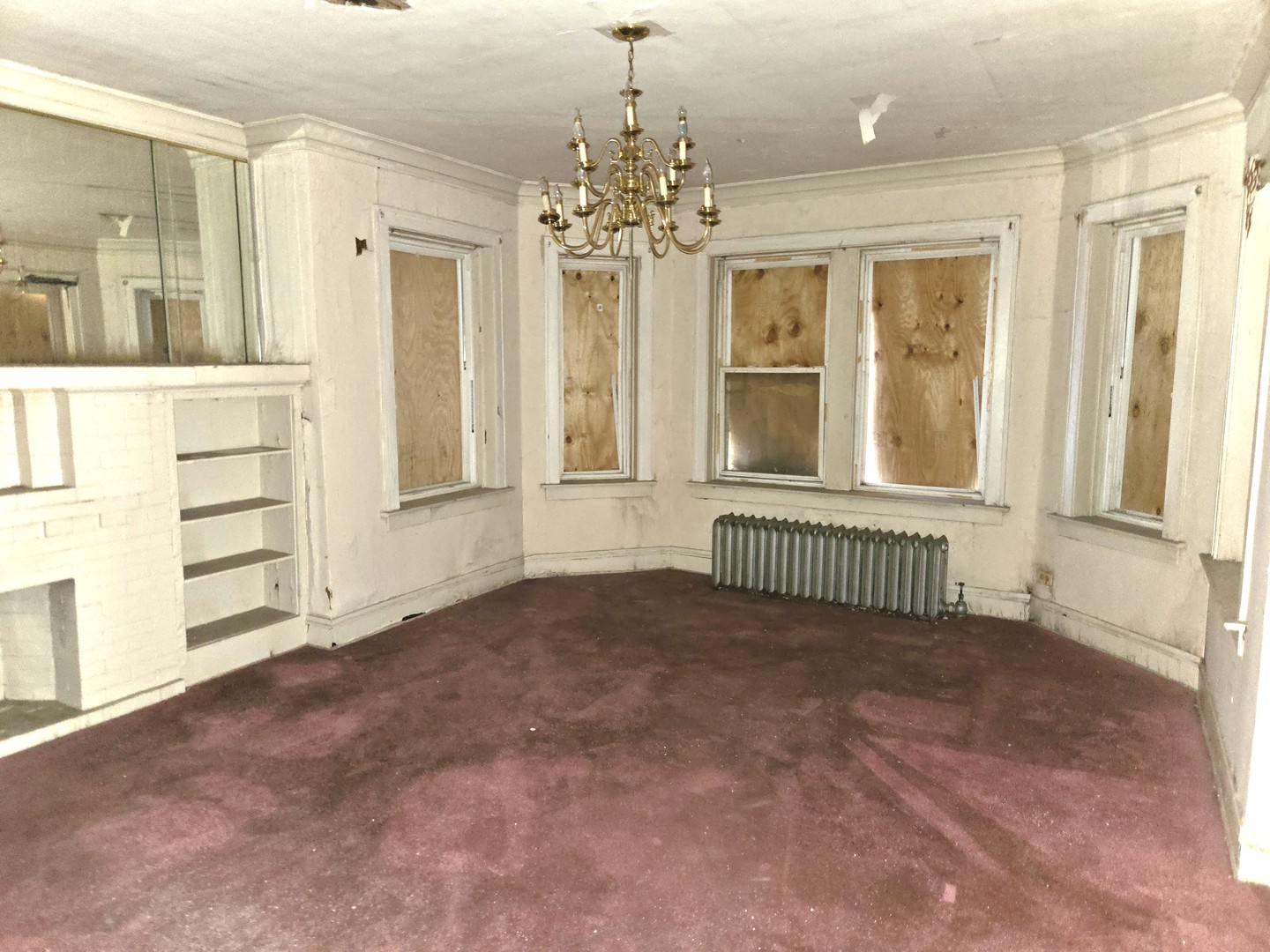 7431 S Dante Avenue, Chicago, IL 60619