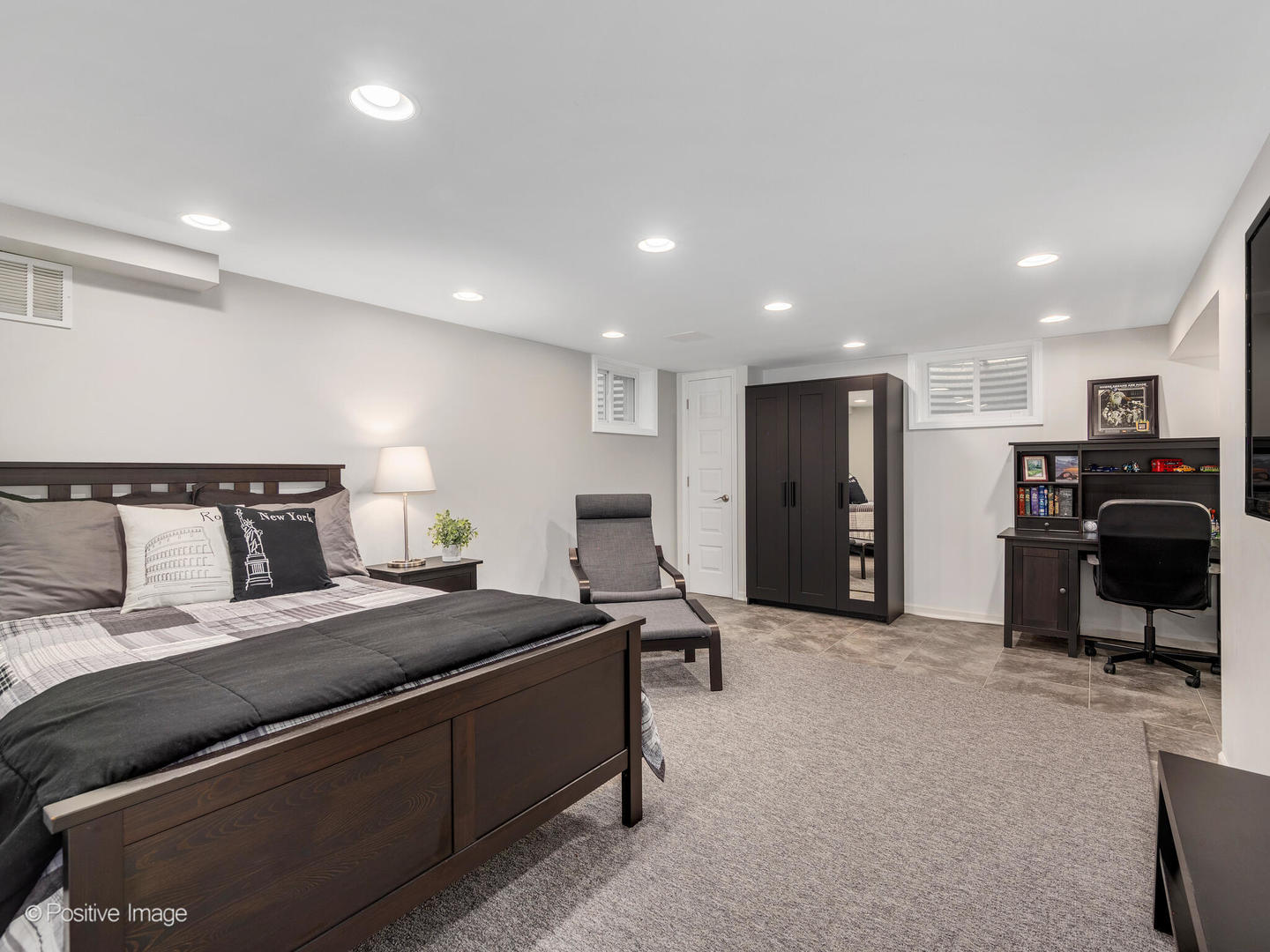 10913 Martindale Drive, Westchester, IL 60154