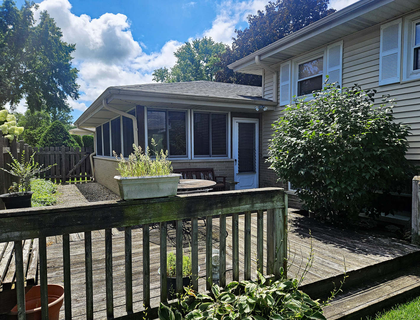 962 Twilight Lane, Wheeling, IL 60090
