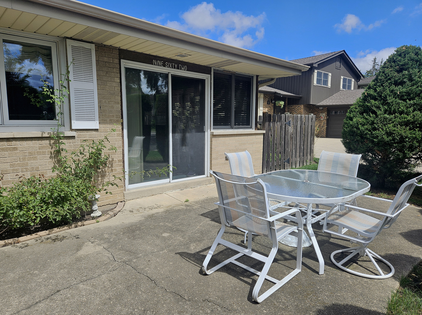 962 Twilight Lane, Wheeling, IL 60090