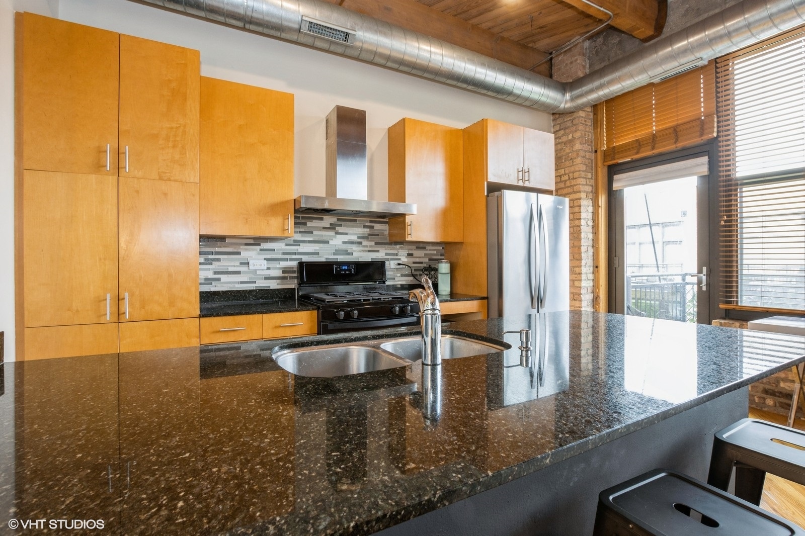 1040 W Adams Street #406, Chicago, IL 60607