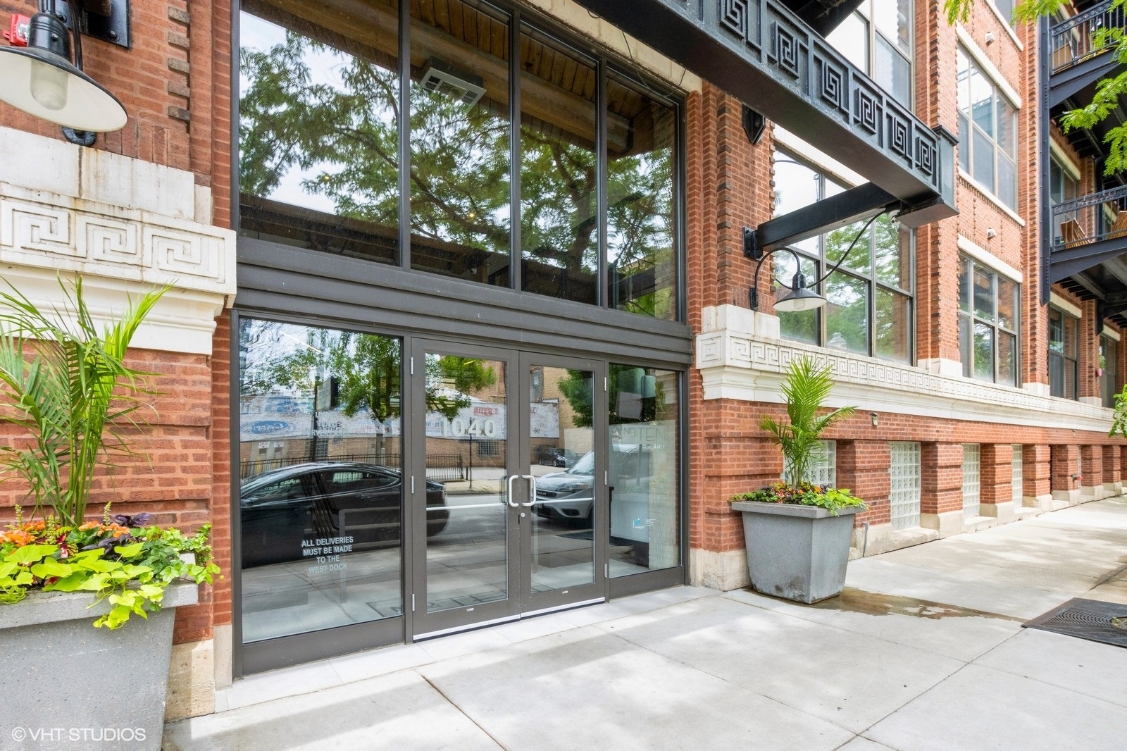 1040 W Adams Street #406, Chicago, IL 60607