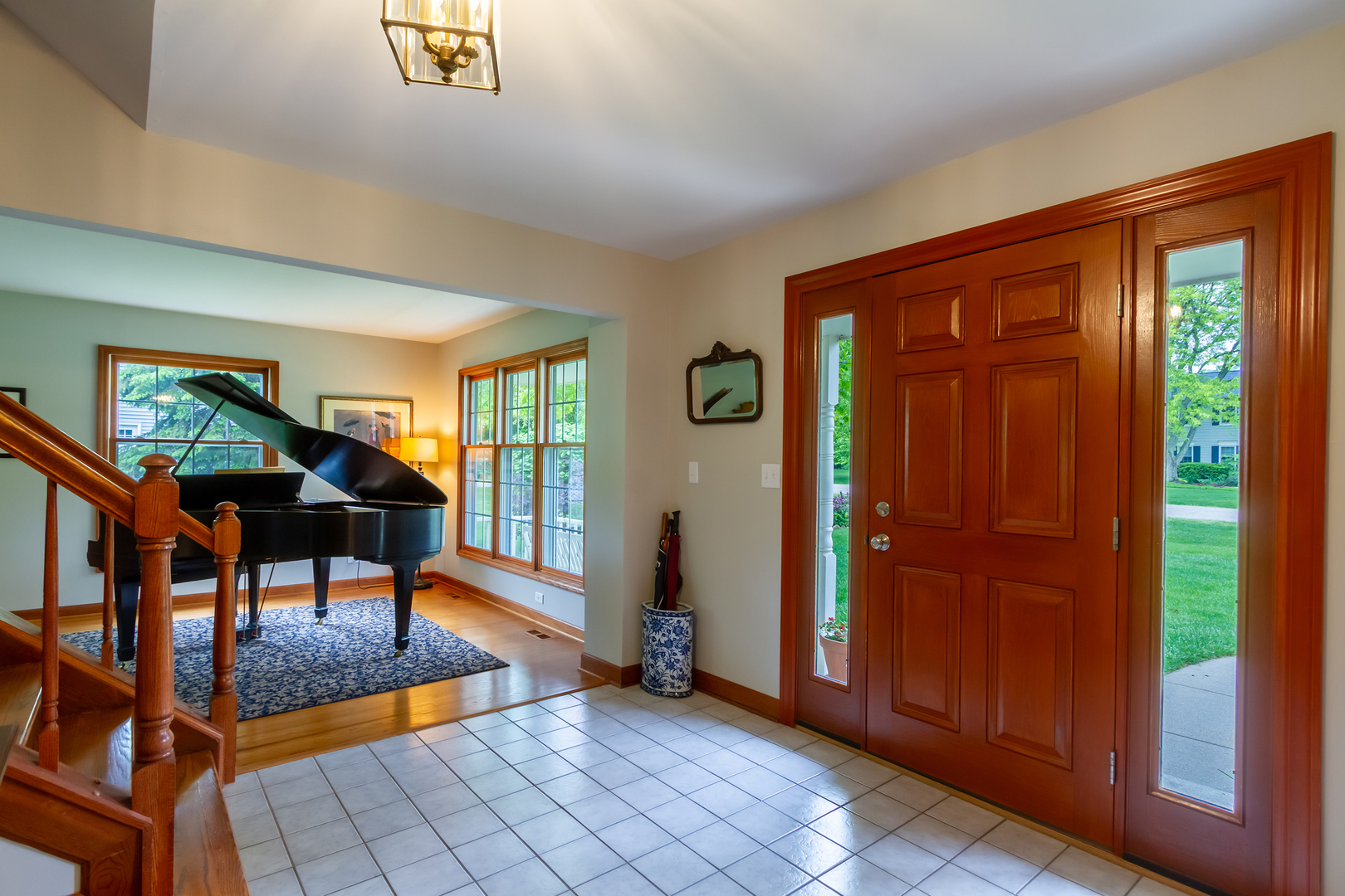 215 Hilltop Lane, Sleepy Hollow, IL 60118