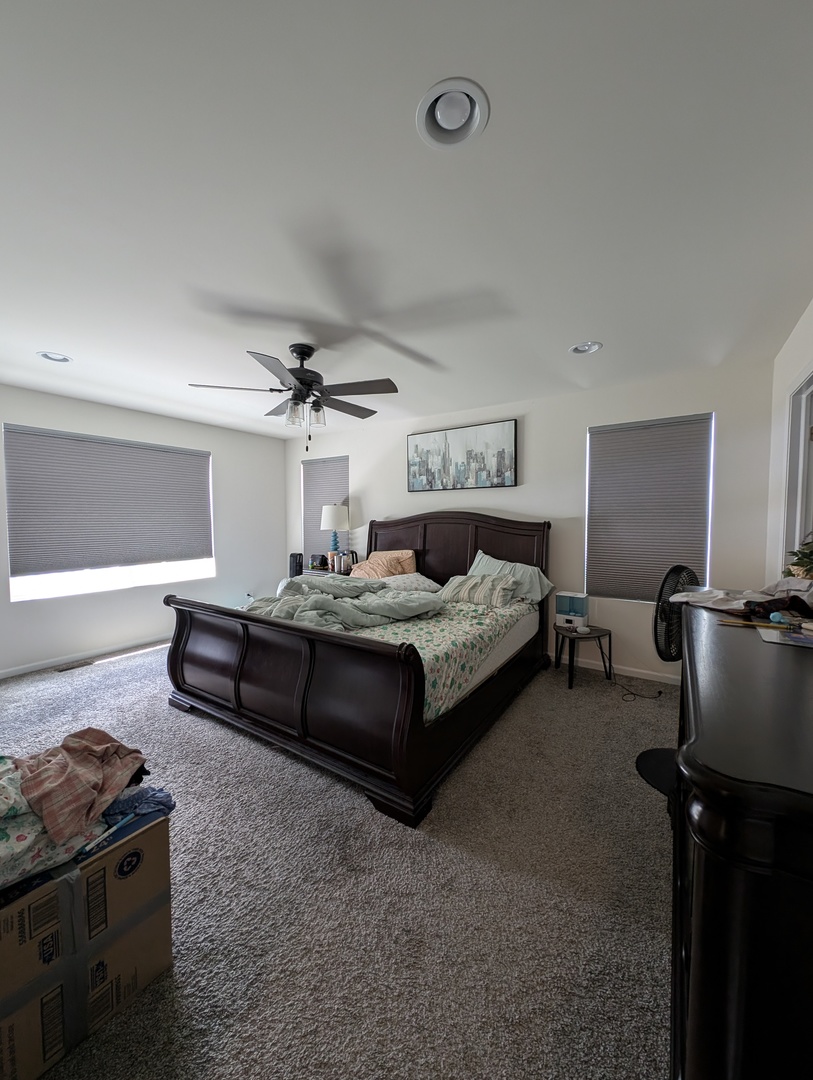 3759 Saint James Court, Elgin, IL 60124