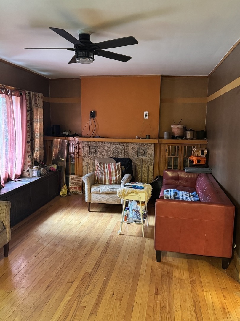 6808 S Maplewood Avenue, Chicago, IL 60629