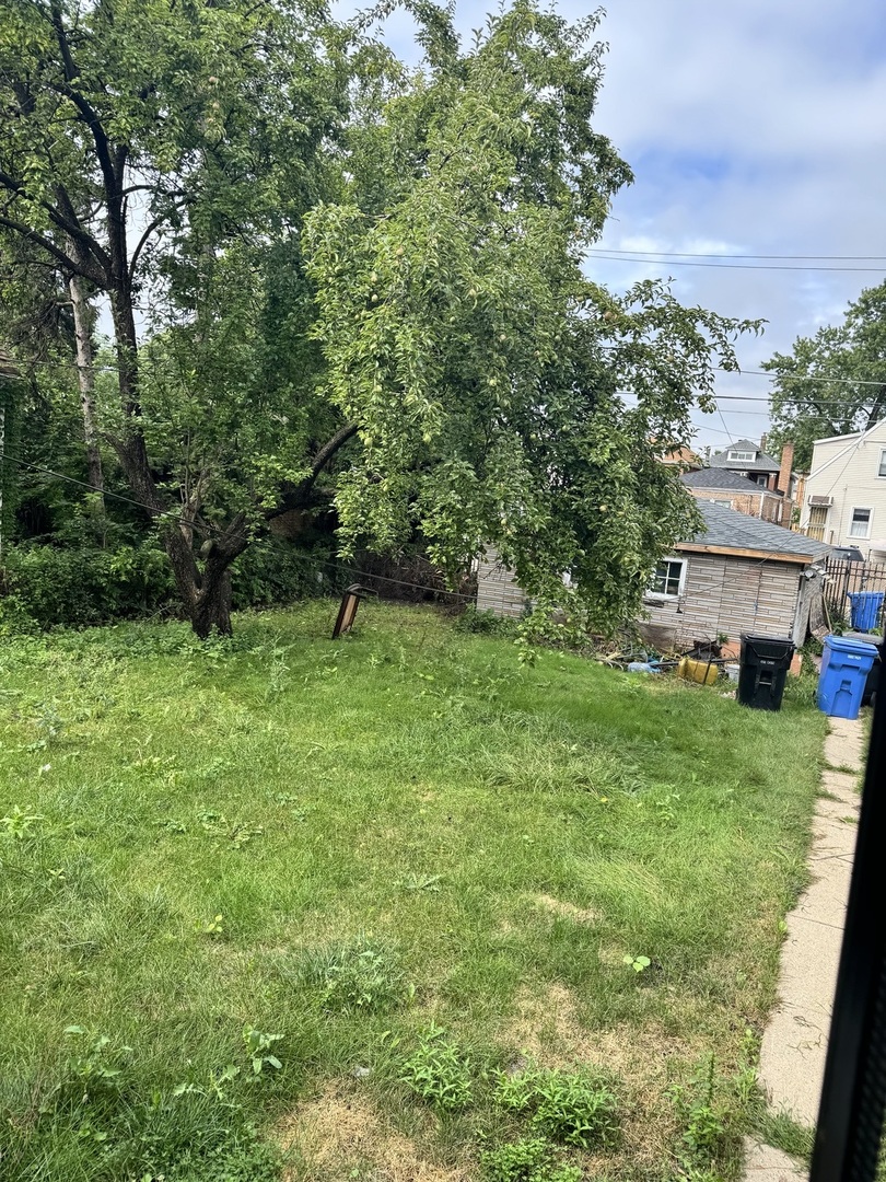 6808 S Maplewood Avenue, Chicago, IL 60629