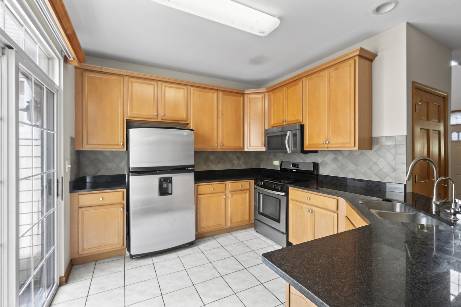 1882 Keystone Place #1882, Schaumburg, IL 60193