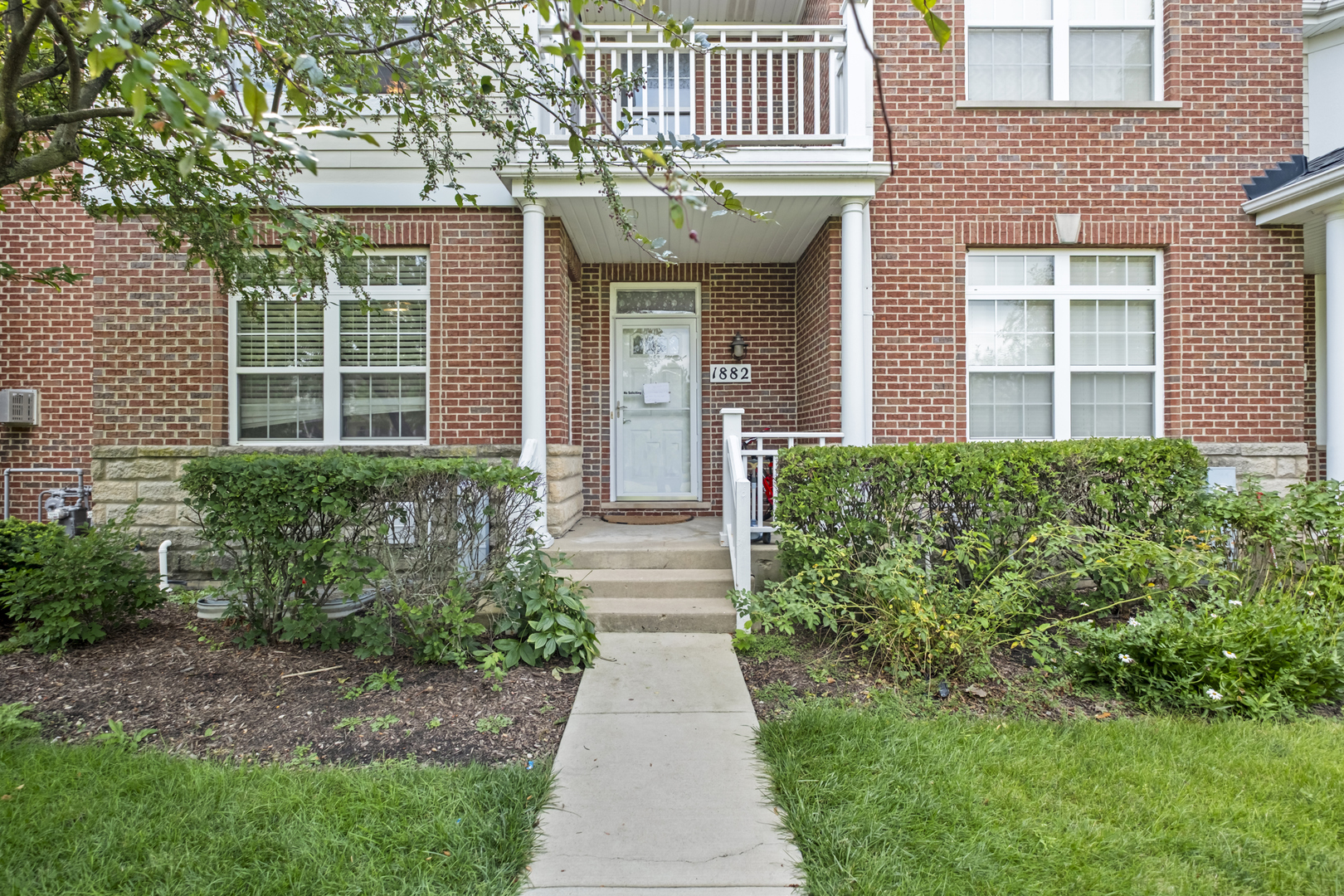 1882 Keystone Place #1882, Schaumburg, IL 60193