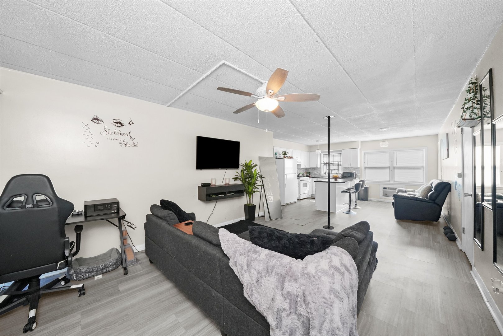 129 N Mason Avenue #105, Chicago, IL 60644