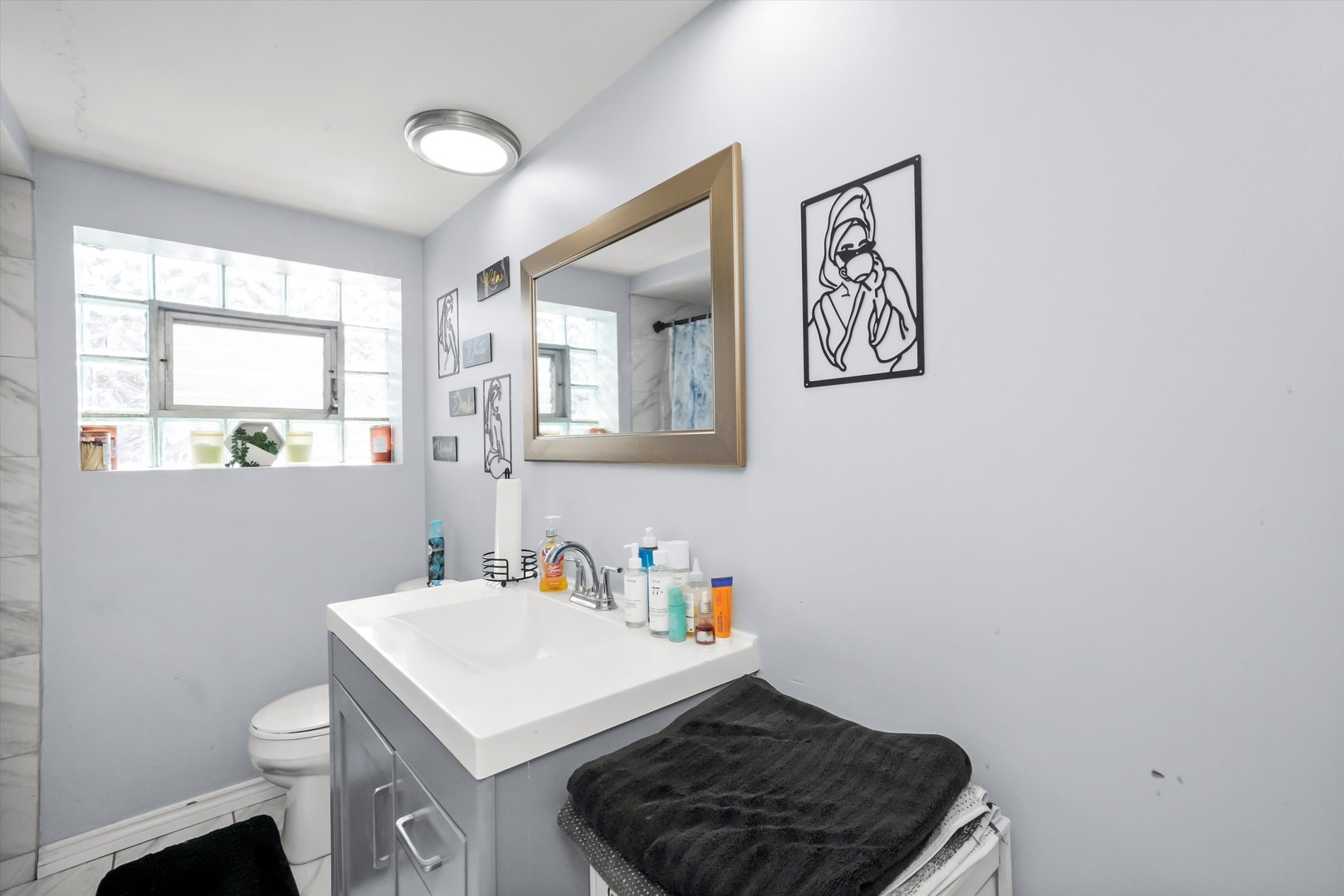 129 N Mason Avenue #105, Chicago, IL 60644