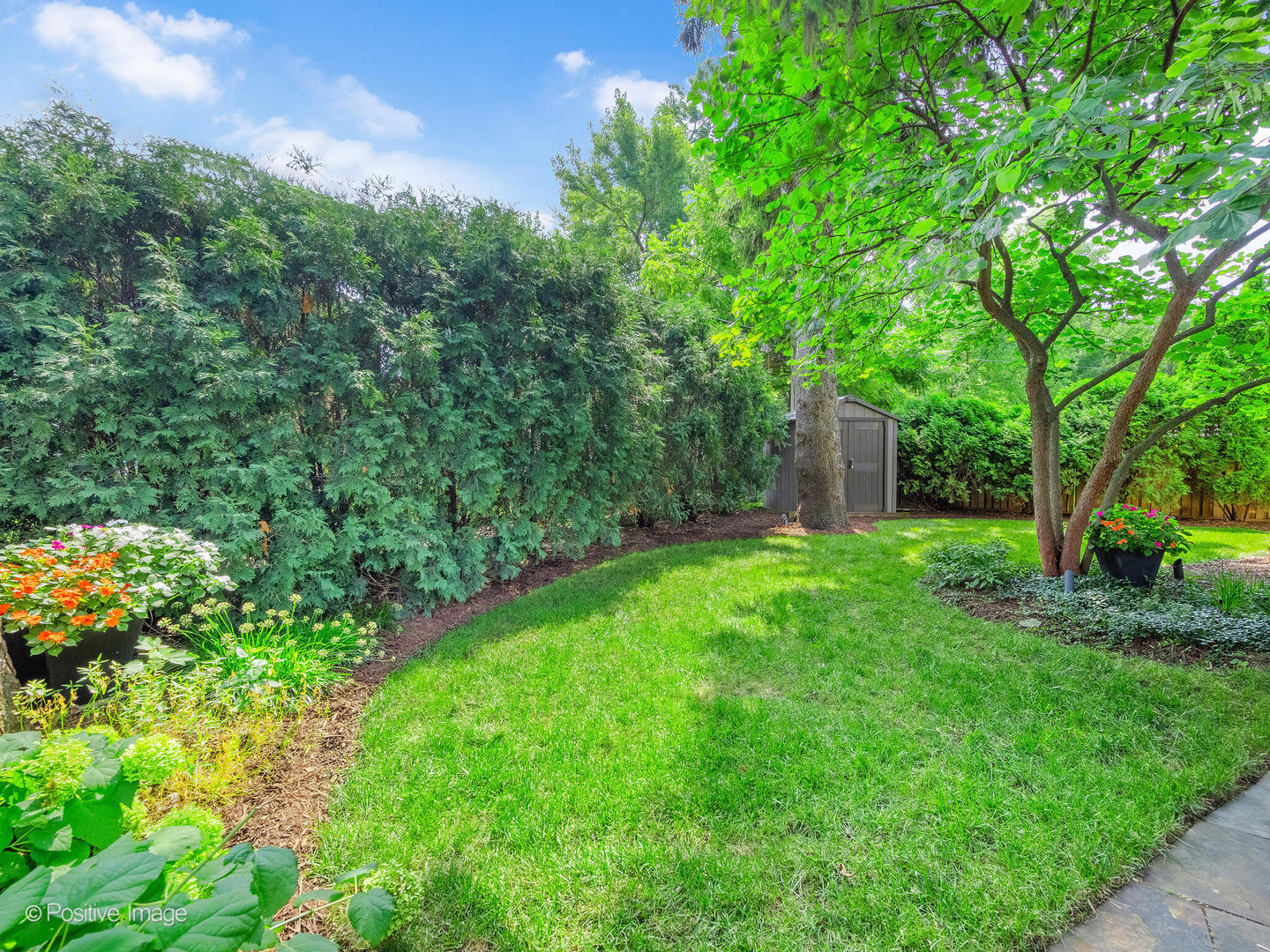 113 Mohawk Drive, Clarendon Hills, IL 60514
