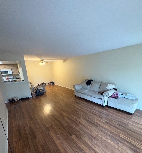 3001 Heritage Drive #103, Joliet, IL 60435