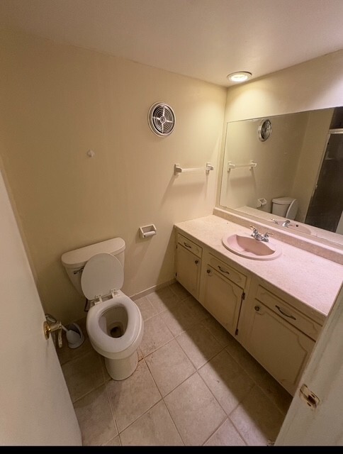 3001 Heritage Drive #103, Joliet, IL 60435