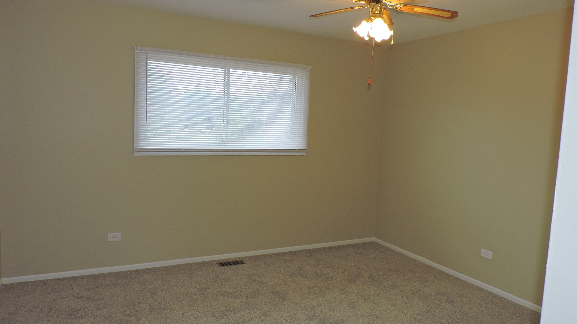 17404 W Walnut Lane #0, Gurnee, IL 60031