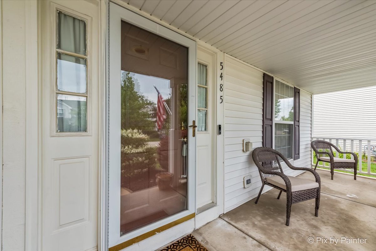 5485 Avalon Lane, Lake In The Hills, IL 60156