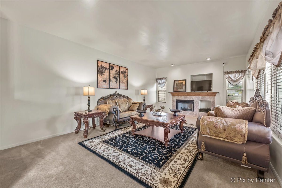 5485 Avalon Lane, Lake In The Hills, IL 60156