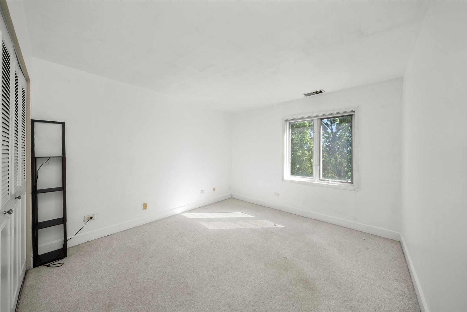 7100 W 95th Street #312, Oak Lawn, IL 60453