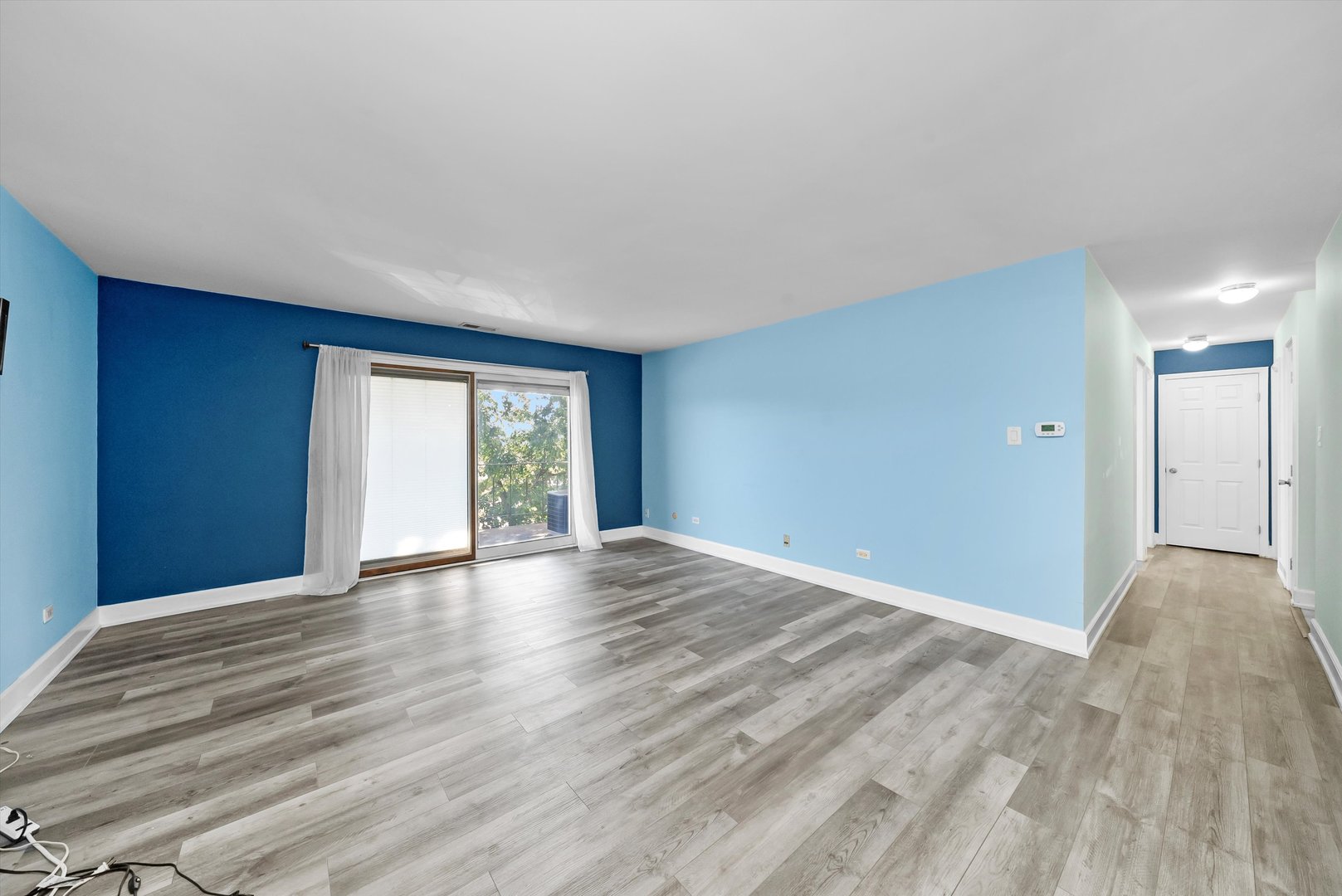 7100 W 95th Street #312, Oak Lawn, IL 60453