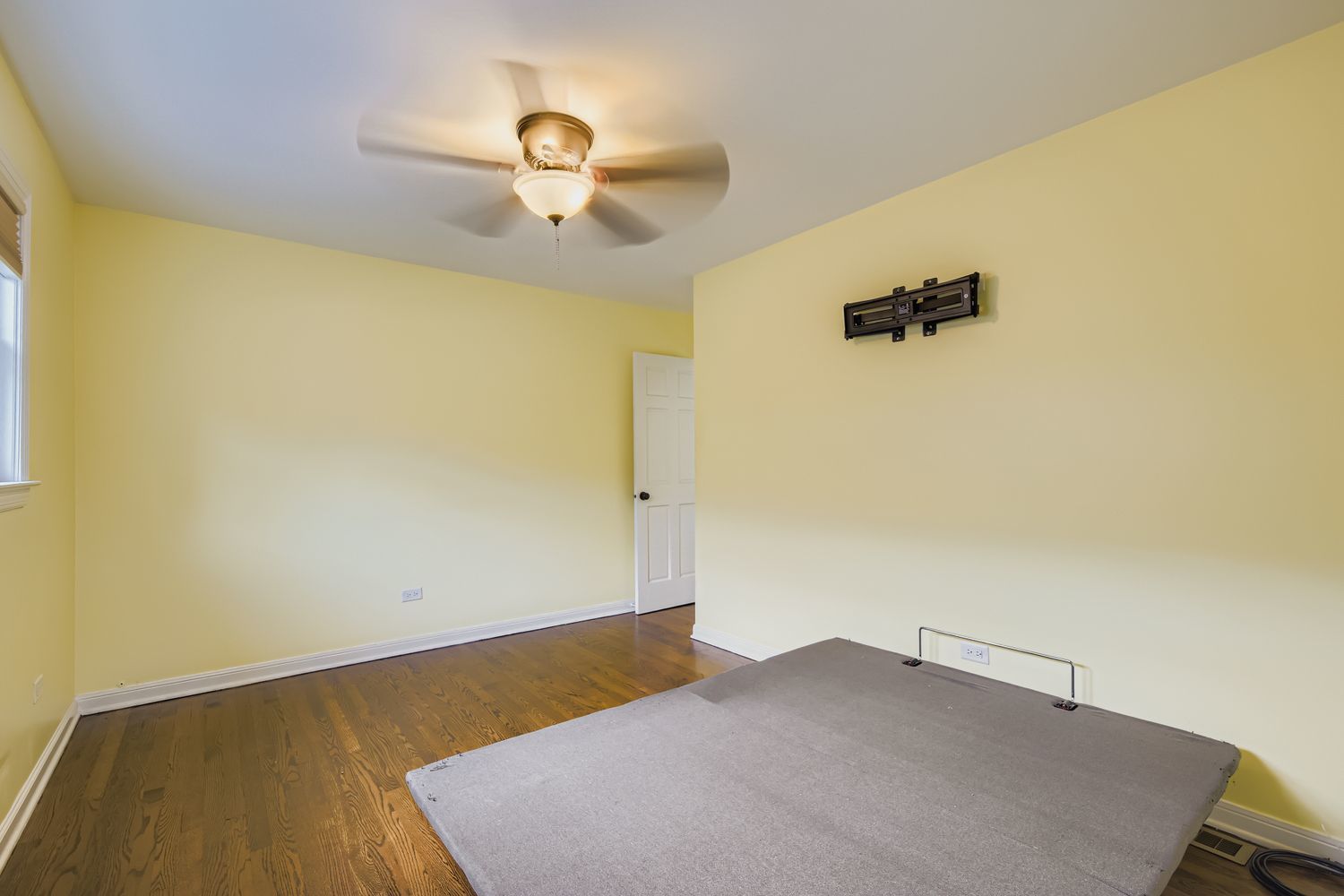 10606 S Ridgeway Avenue, Chicago, IL 60655