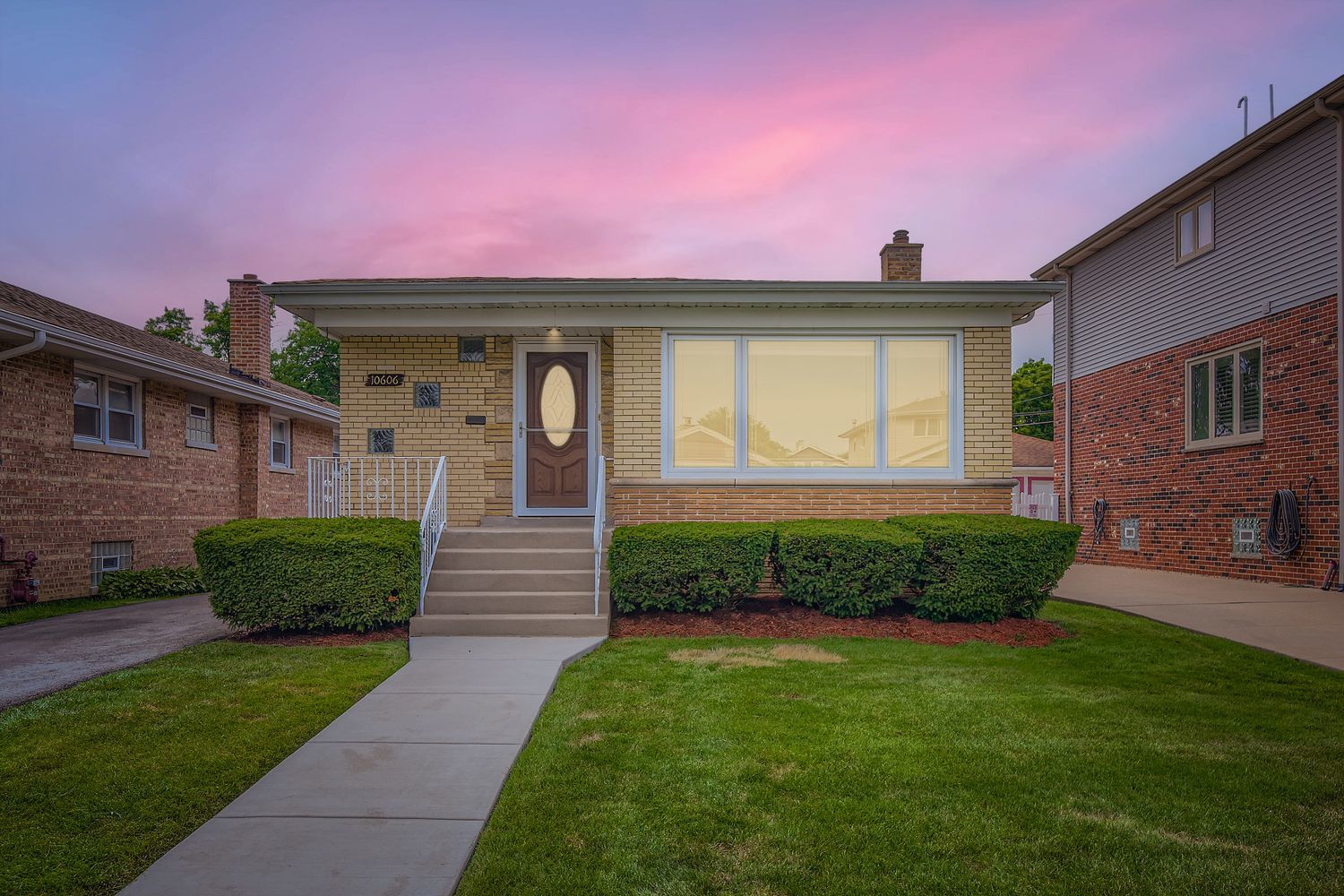 10606 S Ridgeway Avenue, Chicago, IL 60655