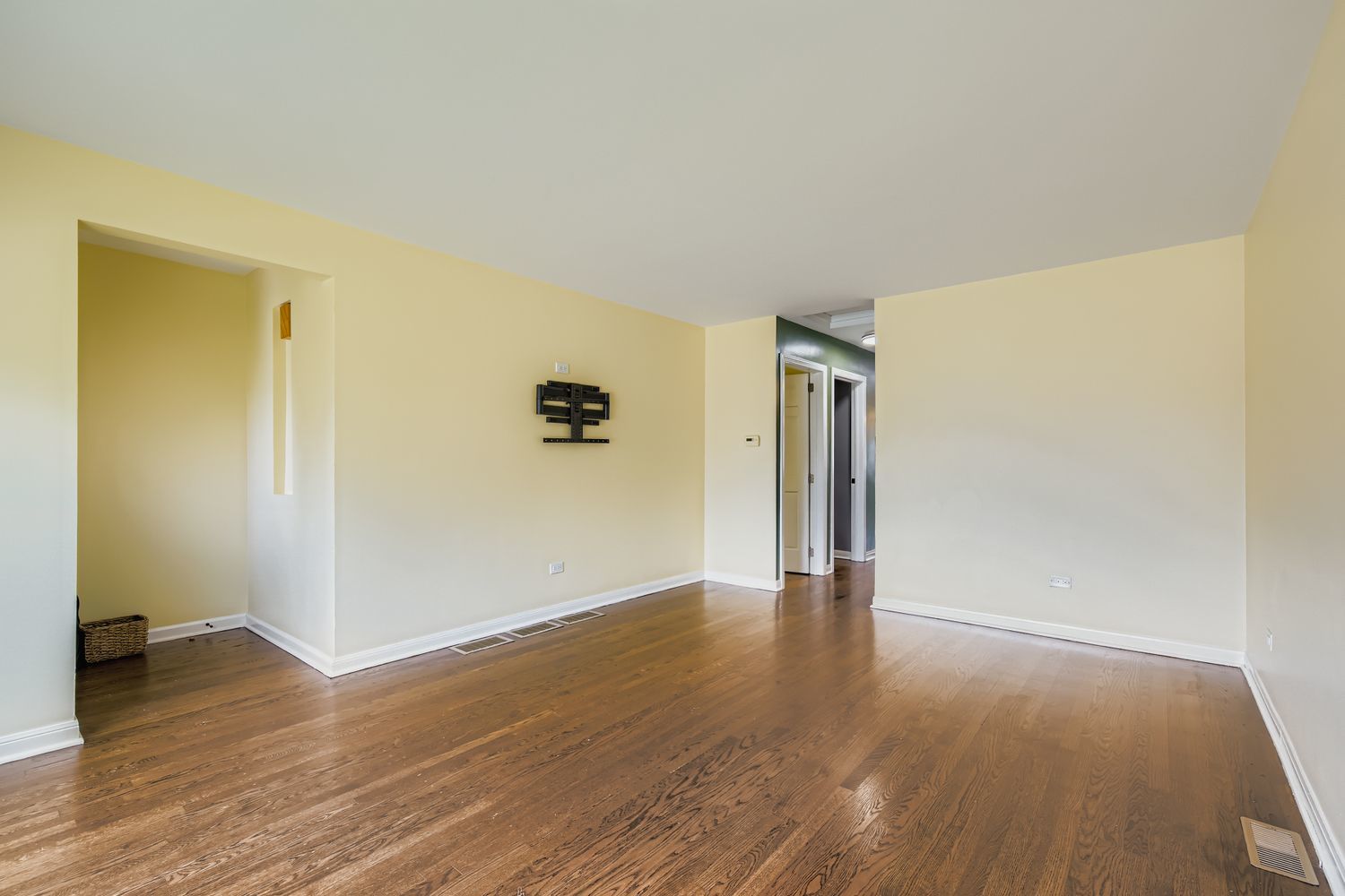 10606 S Ridgeway Avenue, Chicago, IL 60655