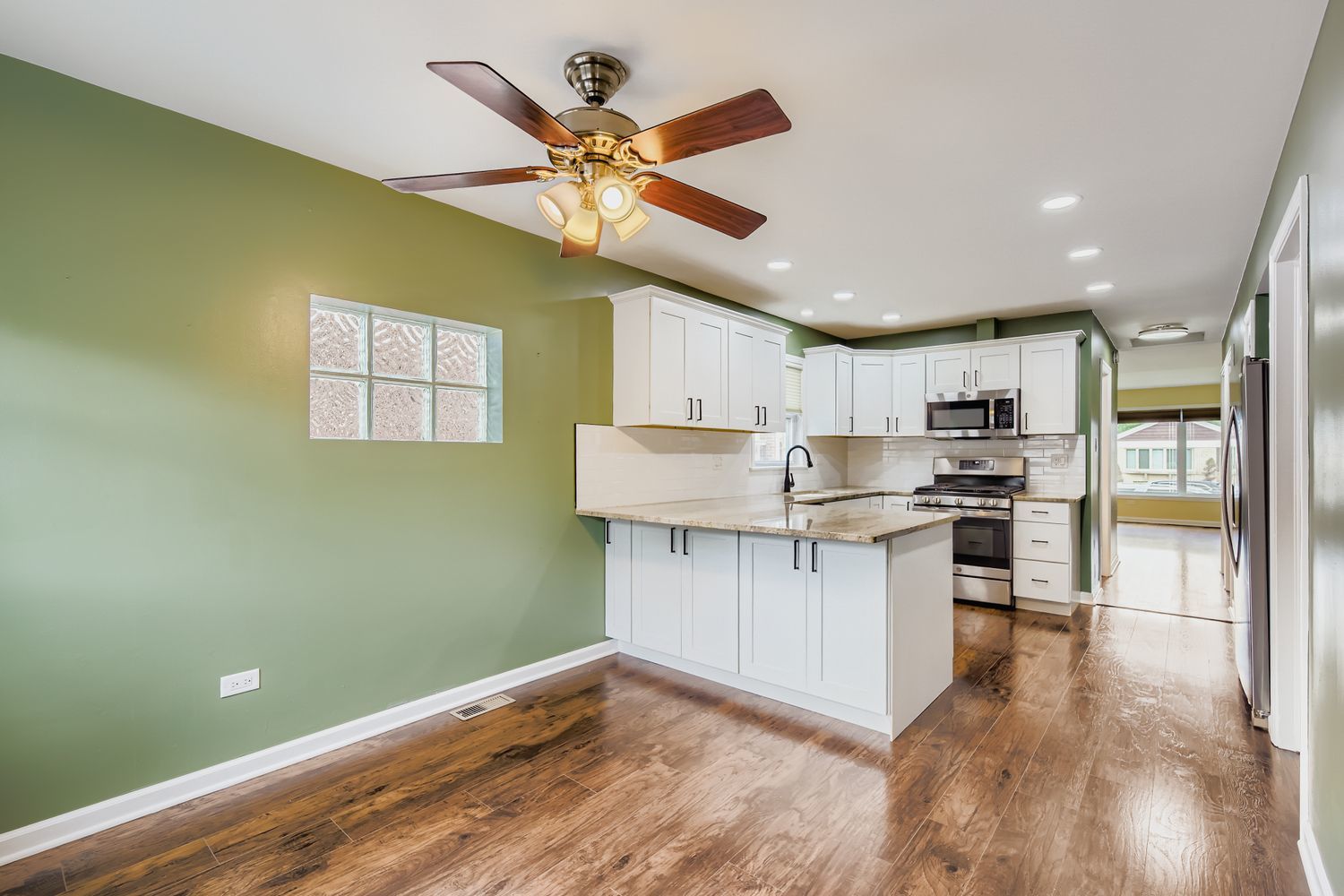 10606 S Ridgeway Avenue, Chicago, IL 60655