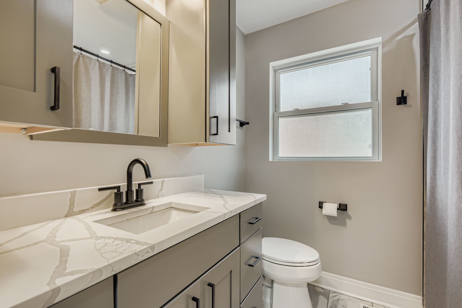 10606 S Ridgeway Avenue, Chicago, IL 60655