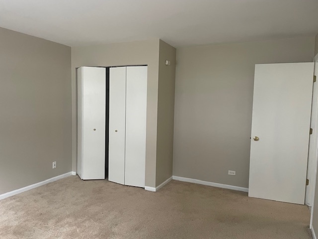 3470 Ravinia Circle #-, Aurora, IL 60504