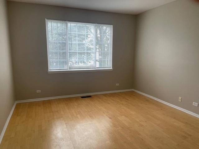 3470 Ravinia Circle #-, Aurora, IL 60504
