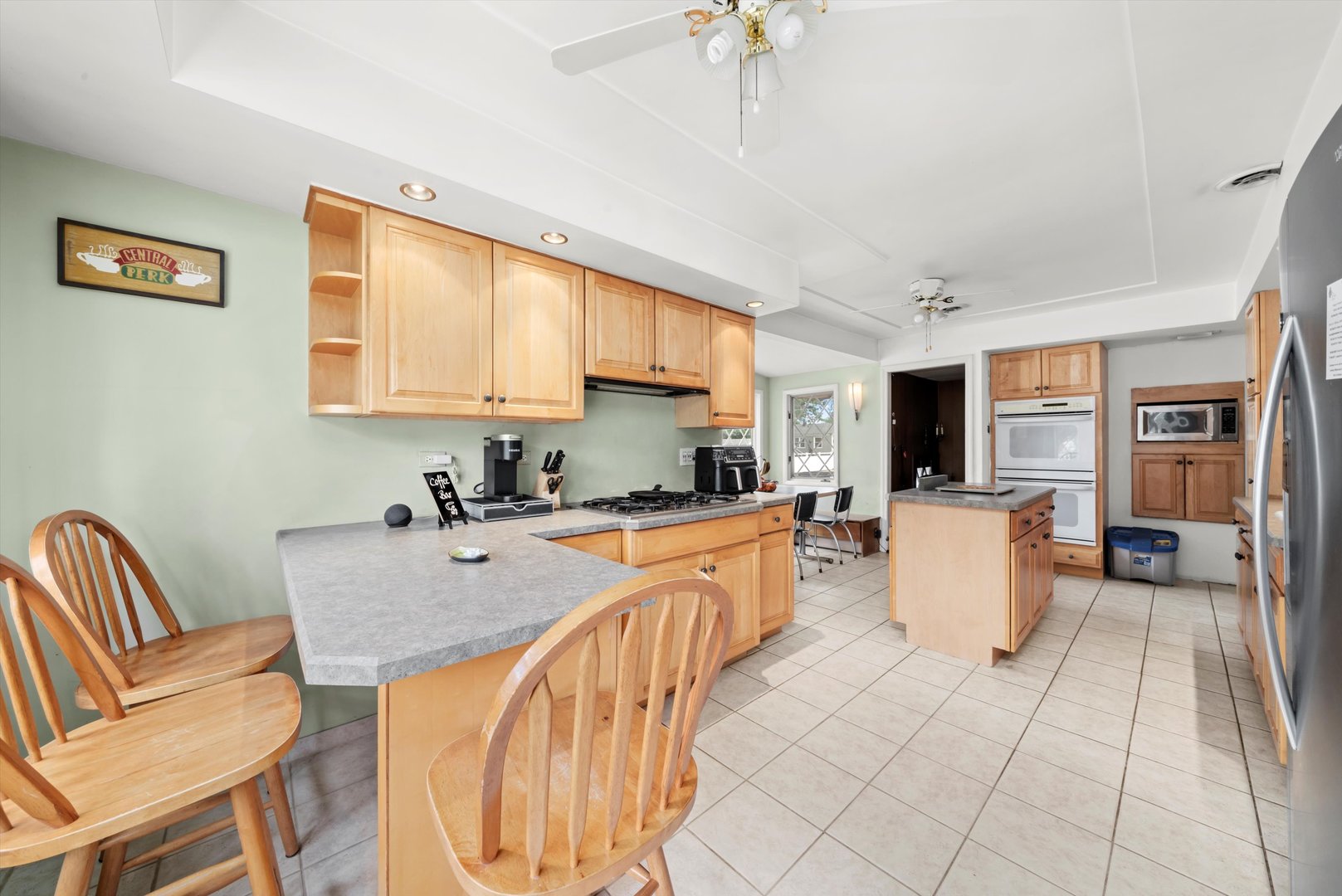 4501 Wisconsin Avenue, Forest View, IL 60402