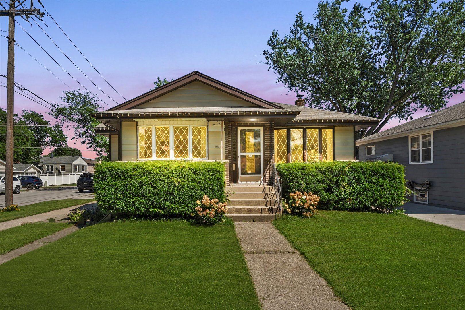 4501 Wisconsin Avenue, Forest View, IL 60402